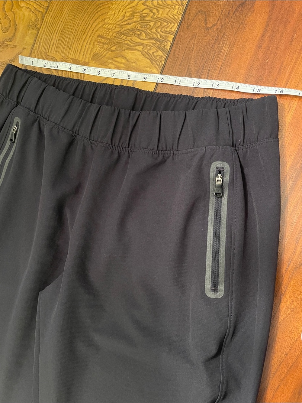 Under Armour Black Jogger Pants with Reflective Zippers C95 - Picture 9 of 13